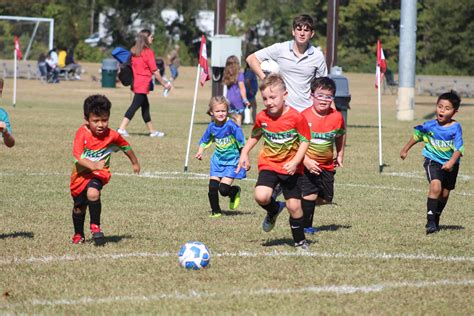 Youth Soccer League – Recreation and sports 